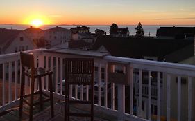 Sunrise Deck